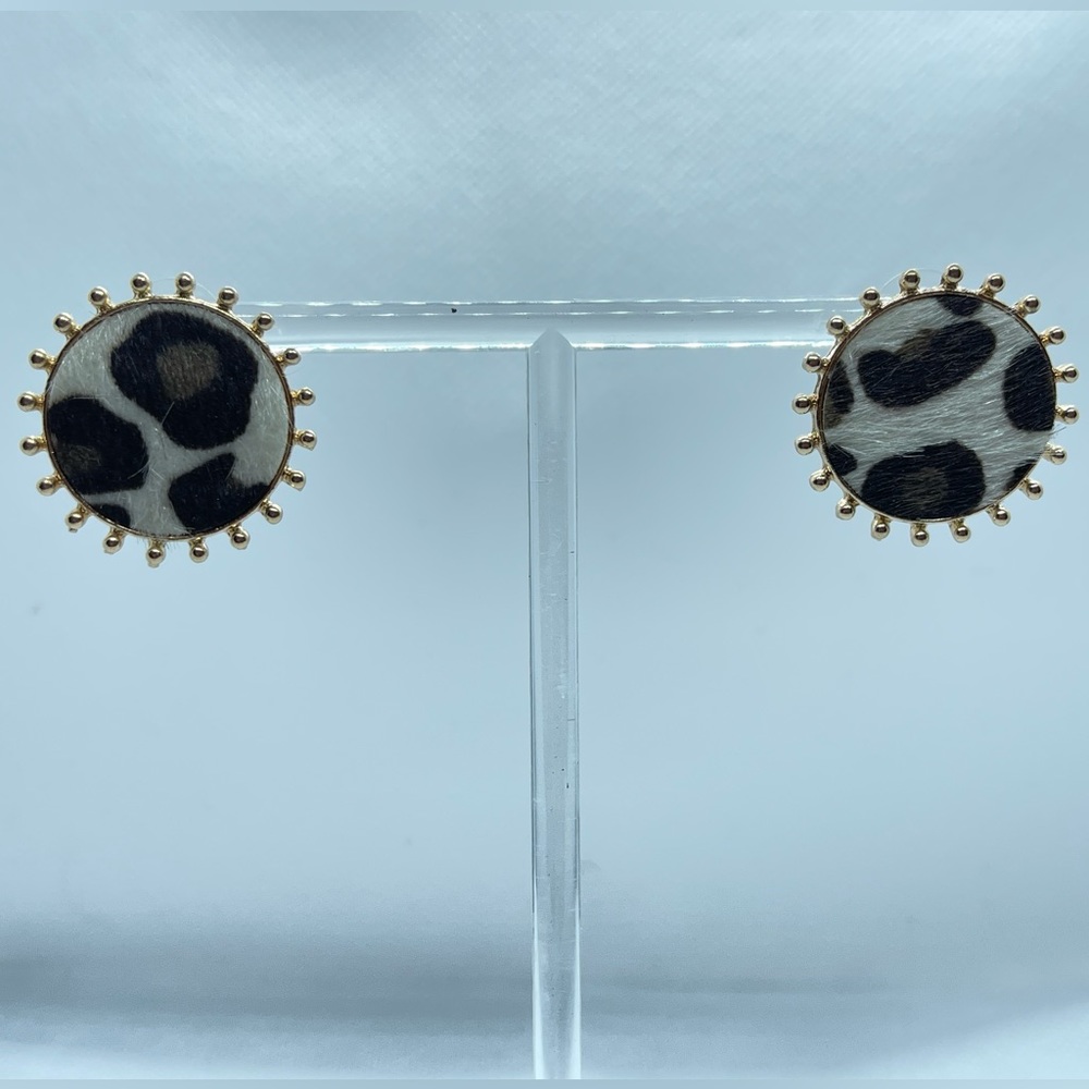 Animal Leopard Pattern Faux Fur Circle Shape Stud Post Earrings